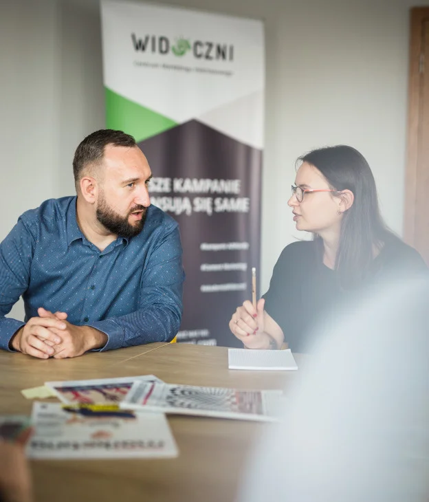 widoczni 130