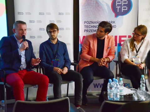 panel dyskusyjny startup poznan widoczni