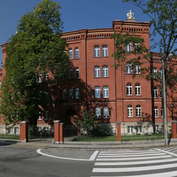 Legnica ul. Sejmowa budynek A PWSZ